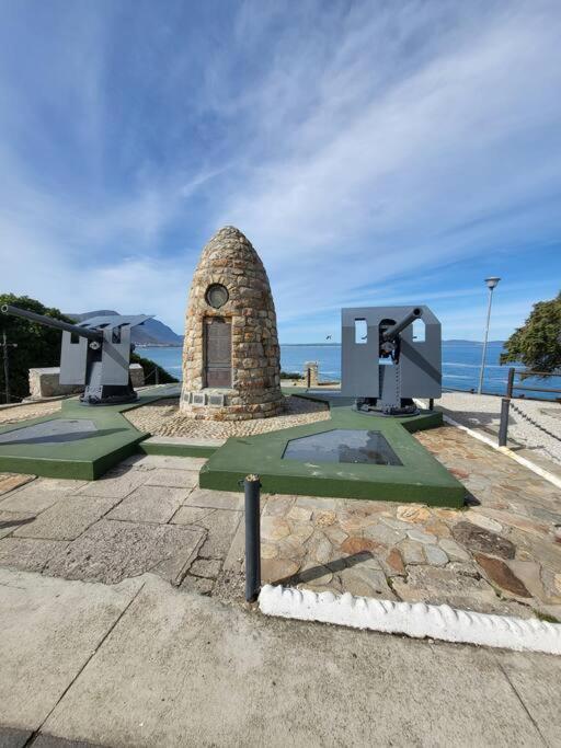 *Self-Check In - Whale Watching Paradise -Central* Hermanus Exteriör bild