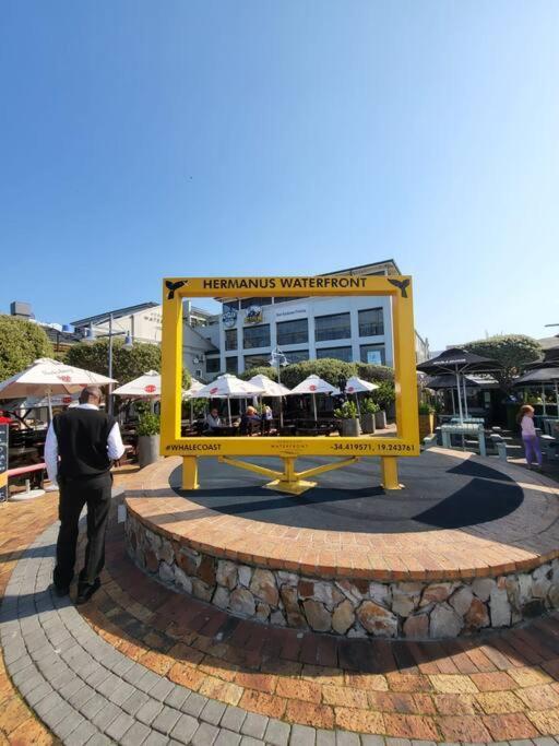 *Self-Check In - Whale Watching Paradise -Central* Hermanus Exteriör bild