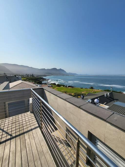 *Self-Check In - Whale Watching Paradise -Central* Hermanus Exteriör bild